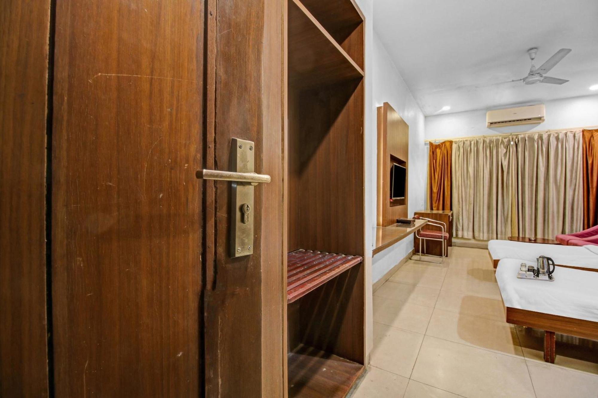 Hotel Collection O Surya Bhópál Exteriér fotografie